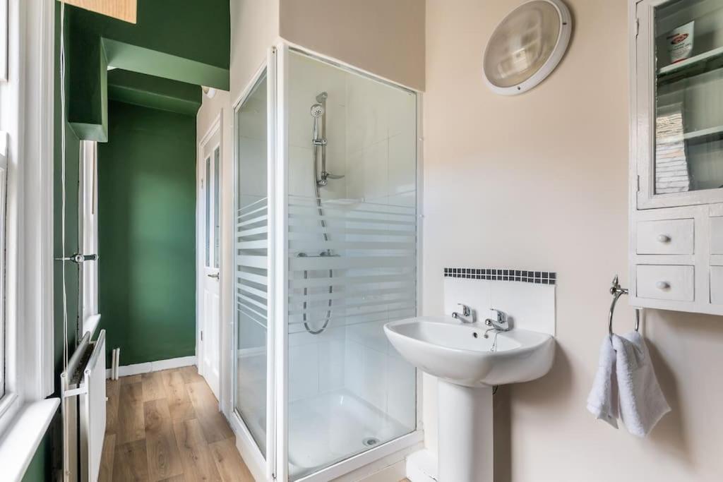 Stunning Skipton House By Yorksha Property Dış mekan fotoğraf